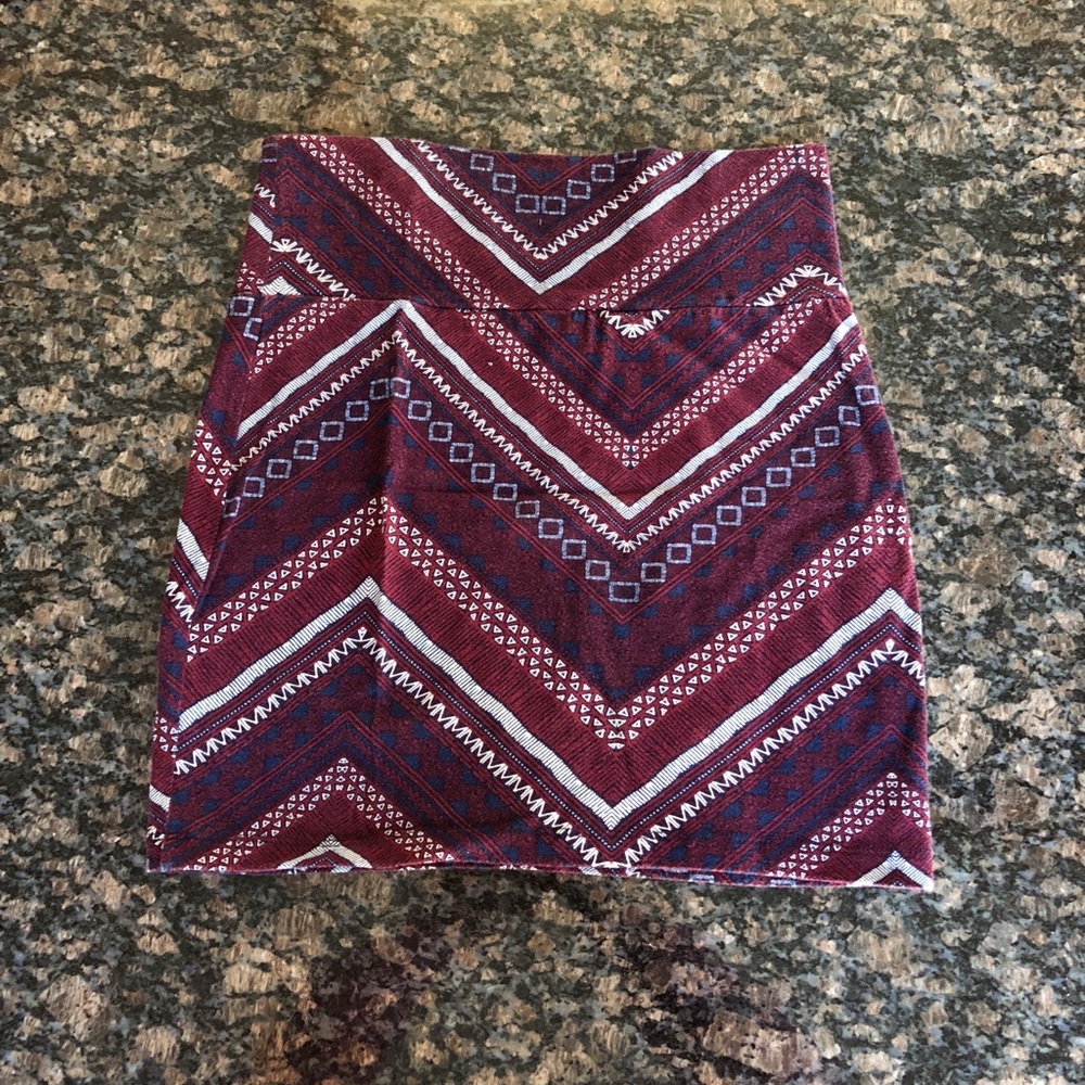 Gently used, mini pencil skirt